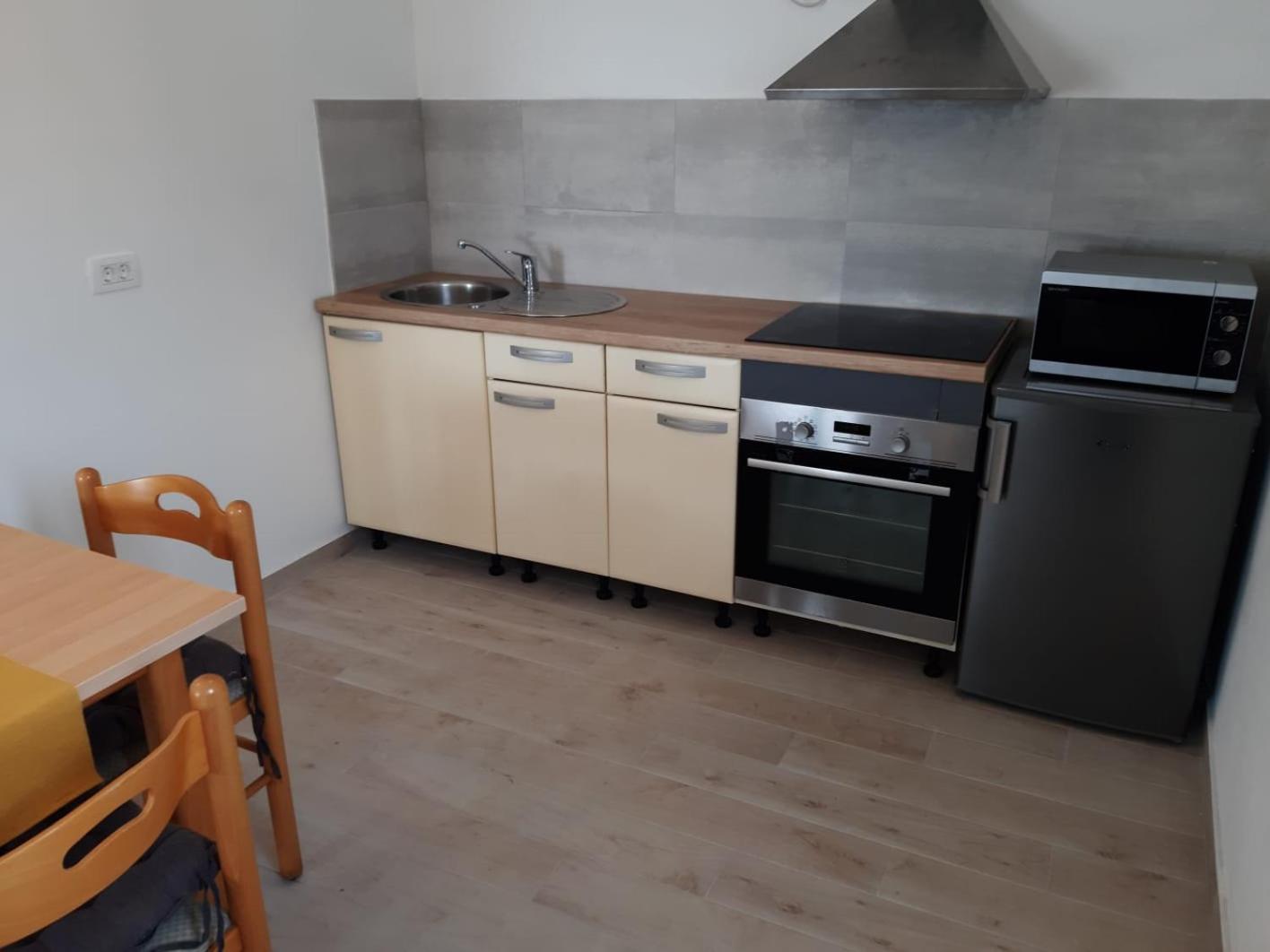 Endless Horizont Apartment Ртина Стая снимка